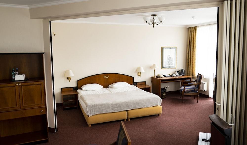 Hotel Roma Riga Exterior photo